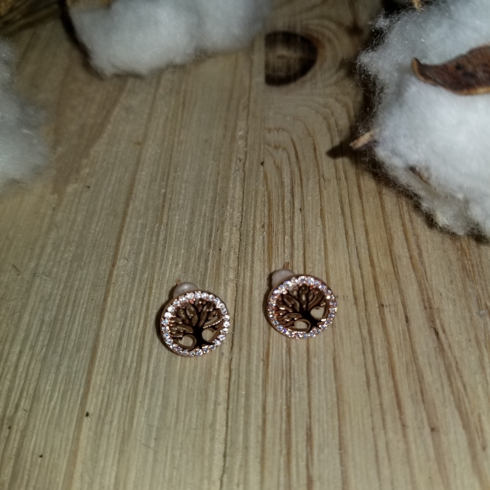🌳🌳Super Cute Tree earrings in ROSE GOLD 🌳🌳 - Picture 2 of 5